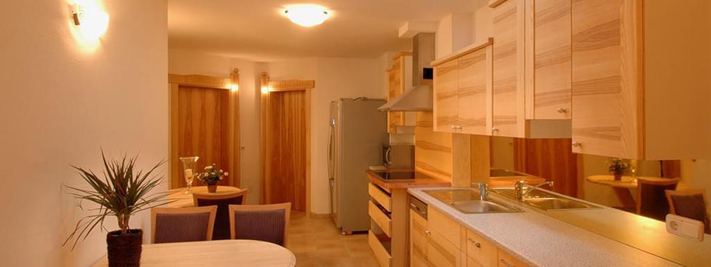 סול Bed & Breakfast Landhaus Strasser מראה חיצוני תמונה
