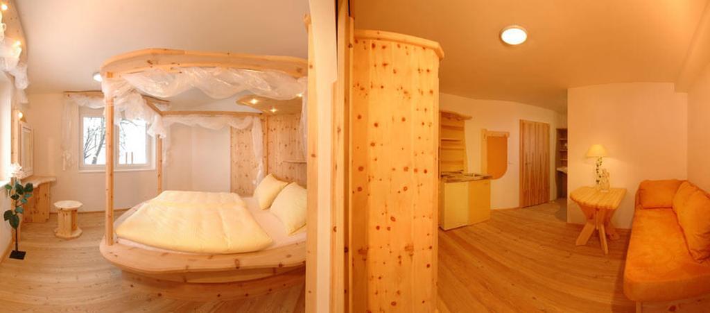 סול Bed & Breakfast Landhaus Strasser חדר תמונה