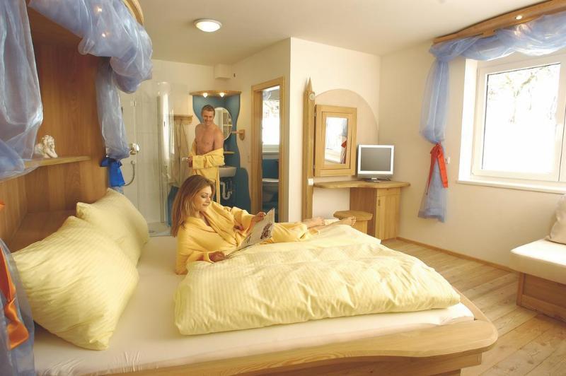 סול Bed & Breakfast Landhaus Strasser מראה חיצוני תמונה